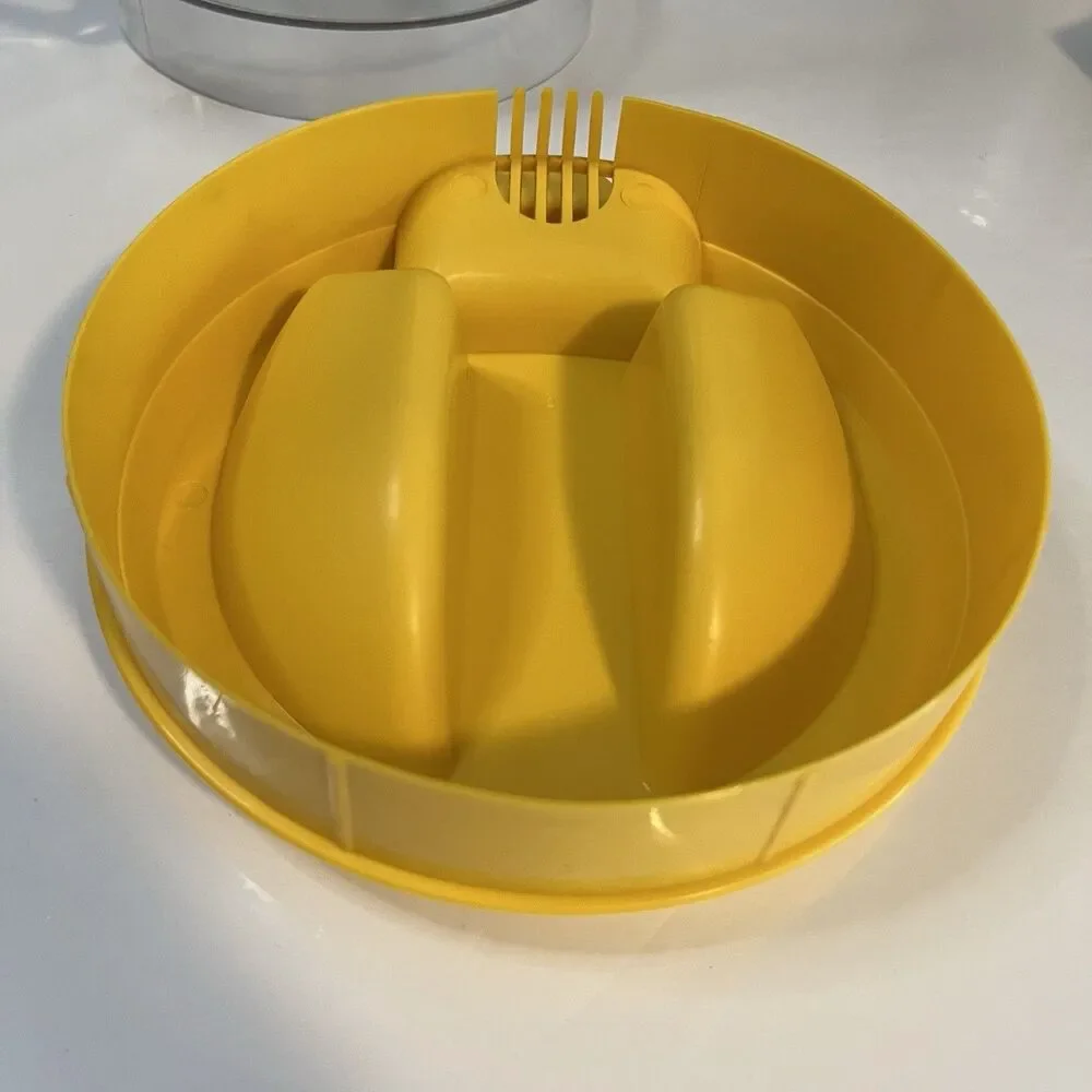 Mr Coffee Iced Tea Maker TM3.5 Replacement Pitcher Yellow Lid 3 Quart Plastic